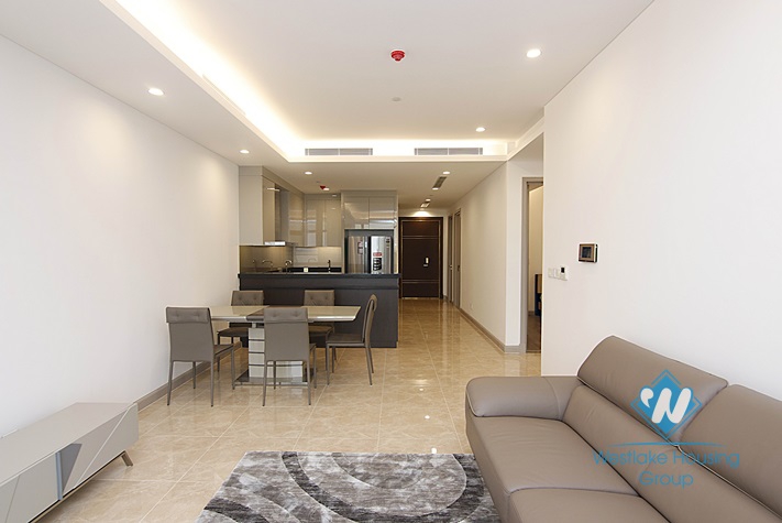 Three bedrooms apartment for rent in Sun Grand tower, Thuy Khue, Ba Dinh.